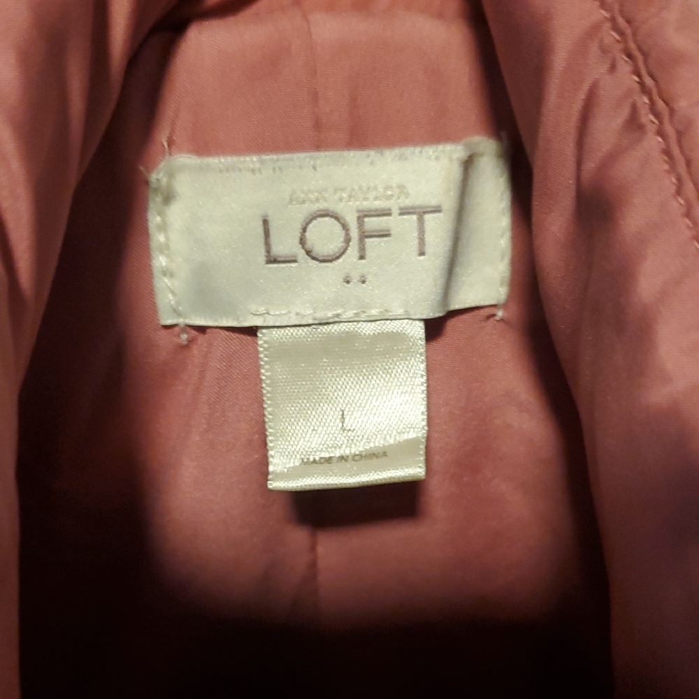 LOFT Pink Puffer Vest - Picture 2 of 11